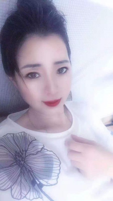 于洪熟女